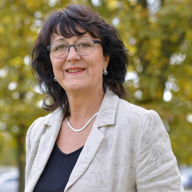 eva_feussner.jpg