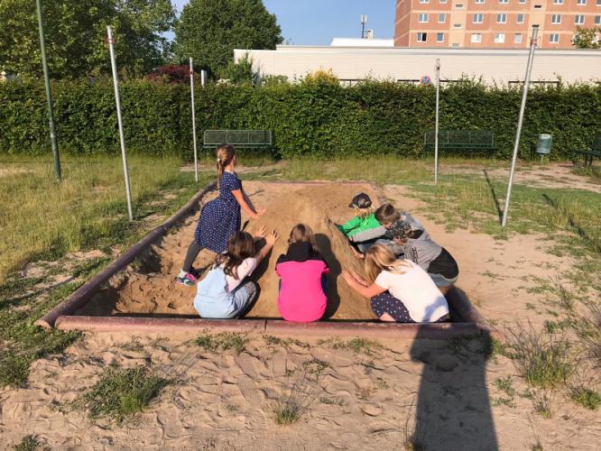 spielplatz1.jpg